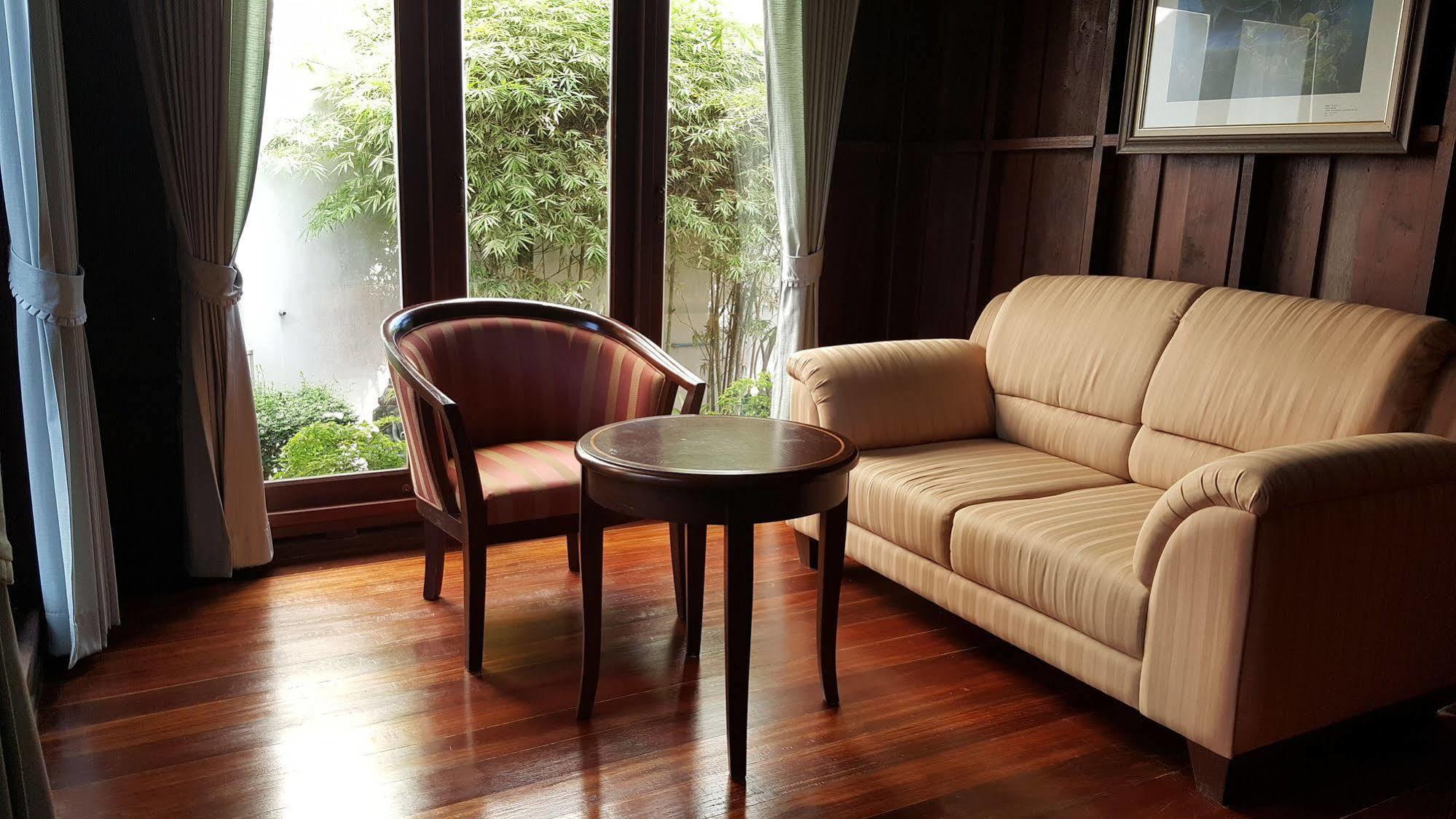 Phangan Paragon & By Pure Lifestyle Haad Chao Phao