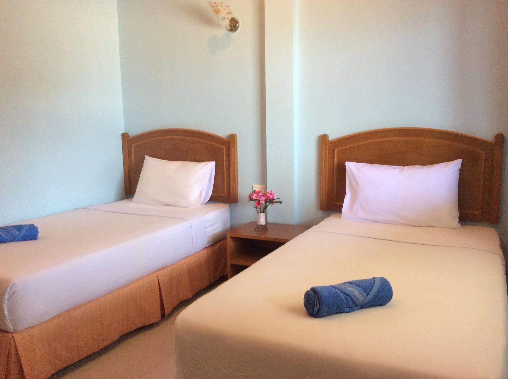 Hotel Sunsea 2*