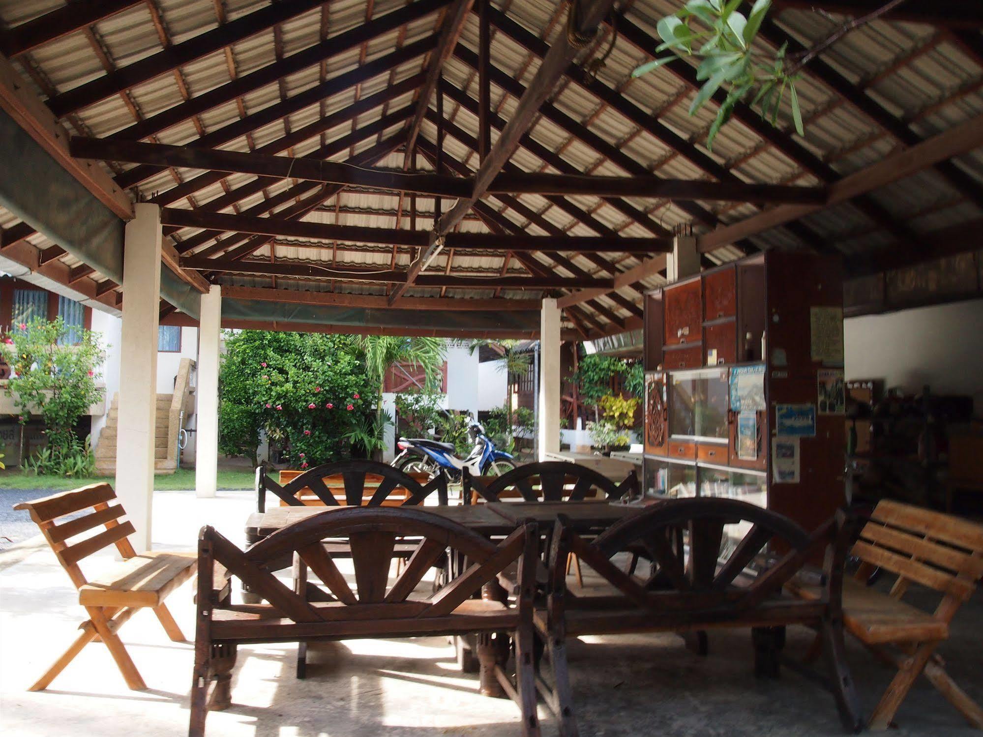 Palm Point Village Hotel Mae Nam