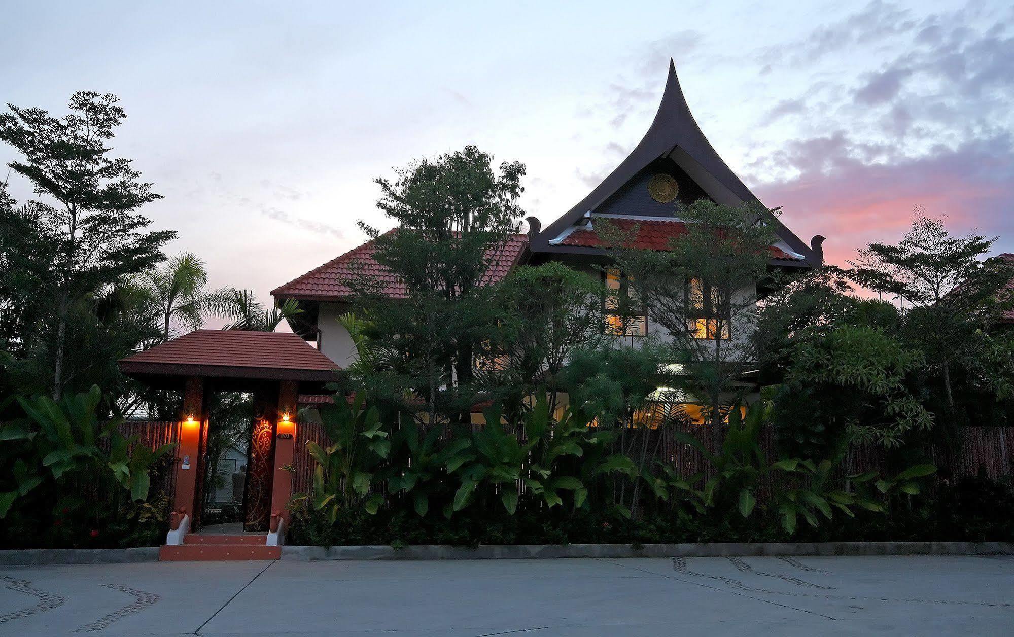 Thai Thani Pool 4* Jomtien Beach