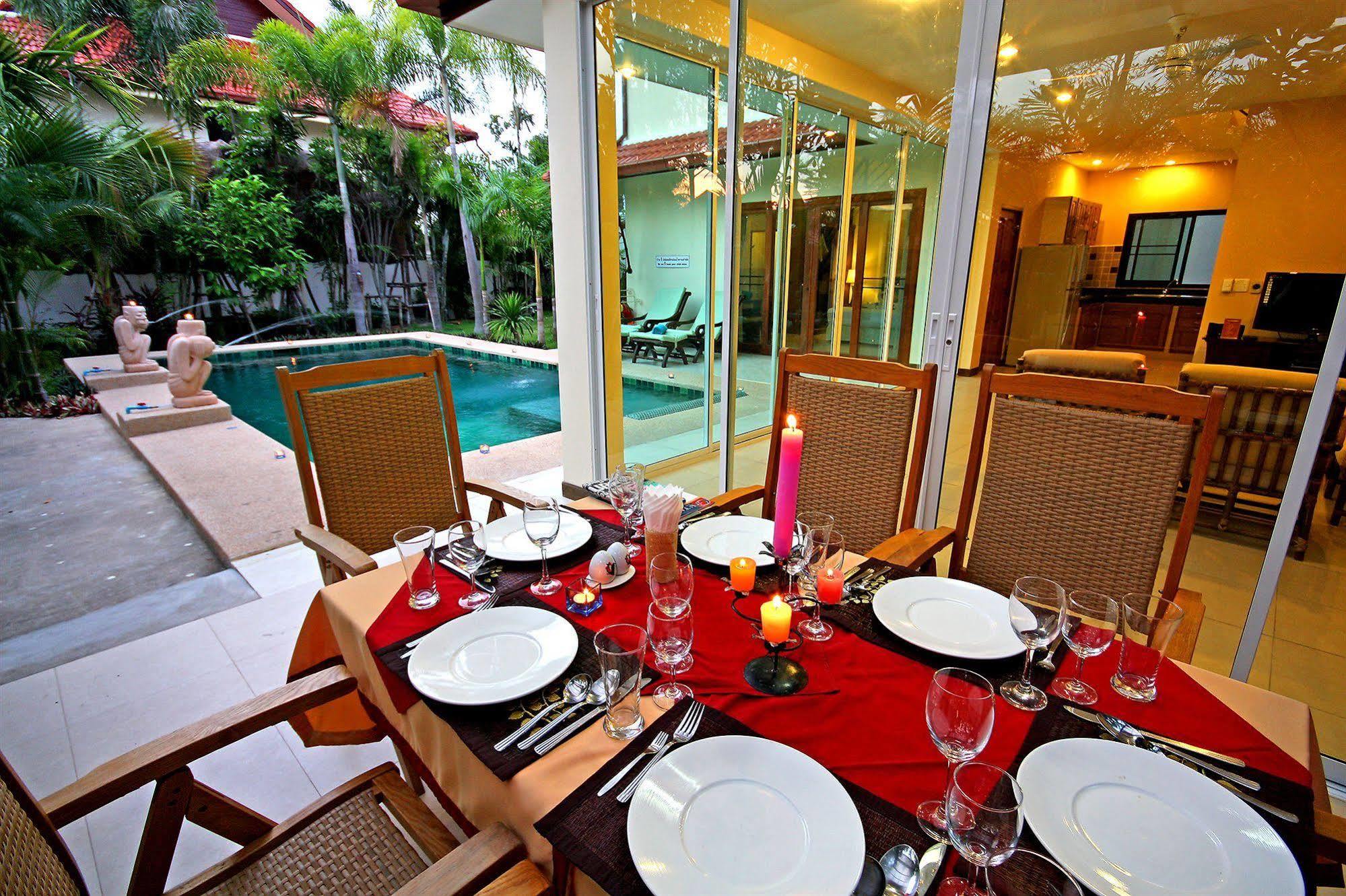 Resort Thai Thani Pool