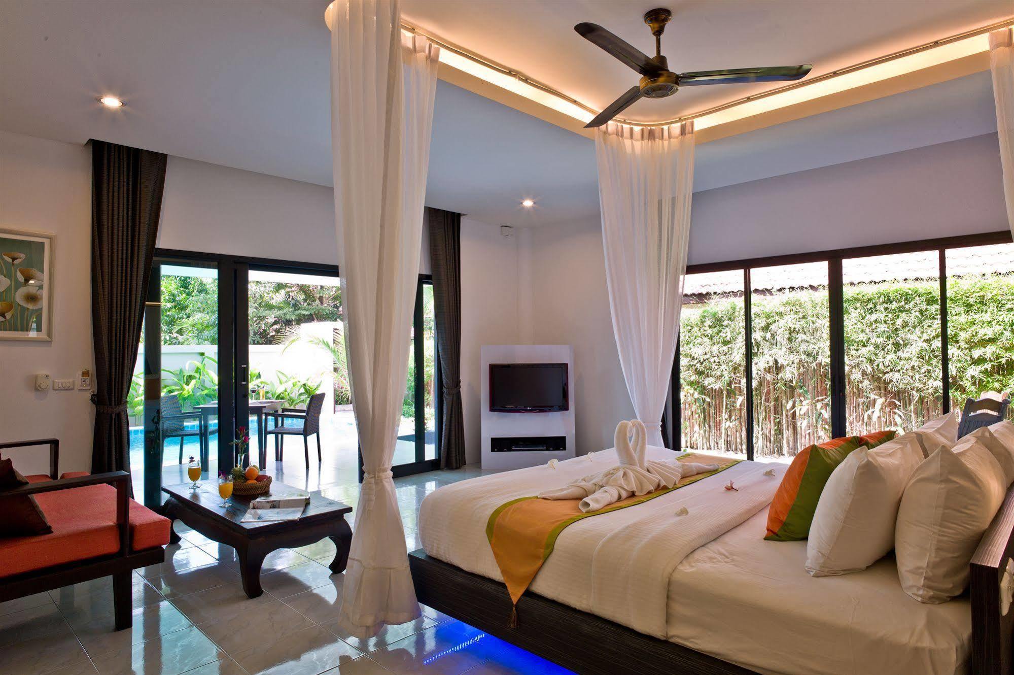Resort Thai Thani Pool Jomtien Beach