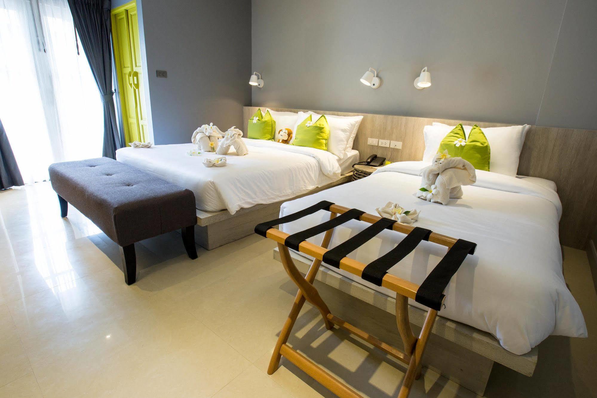Hotel Ploen By Tolani