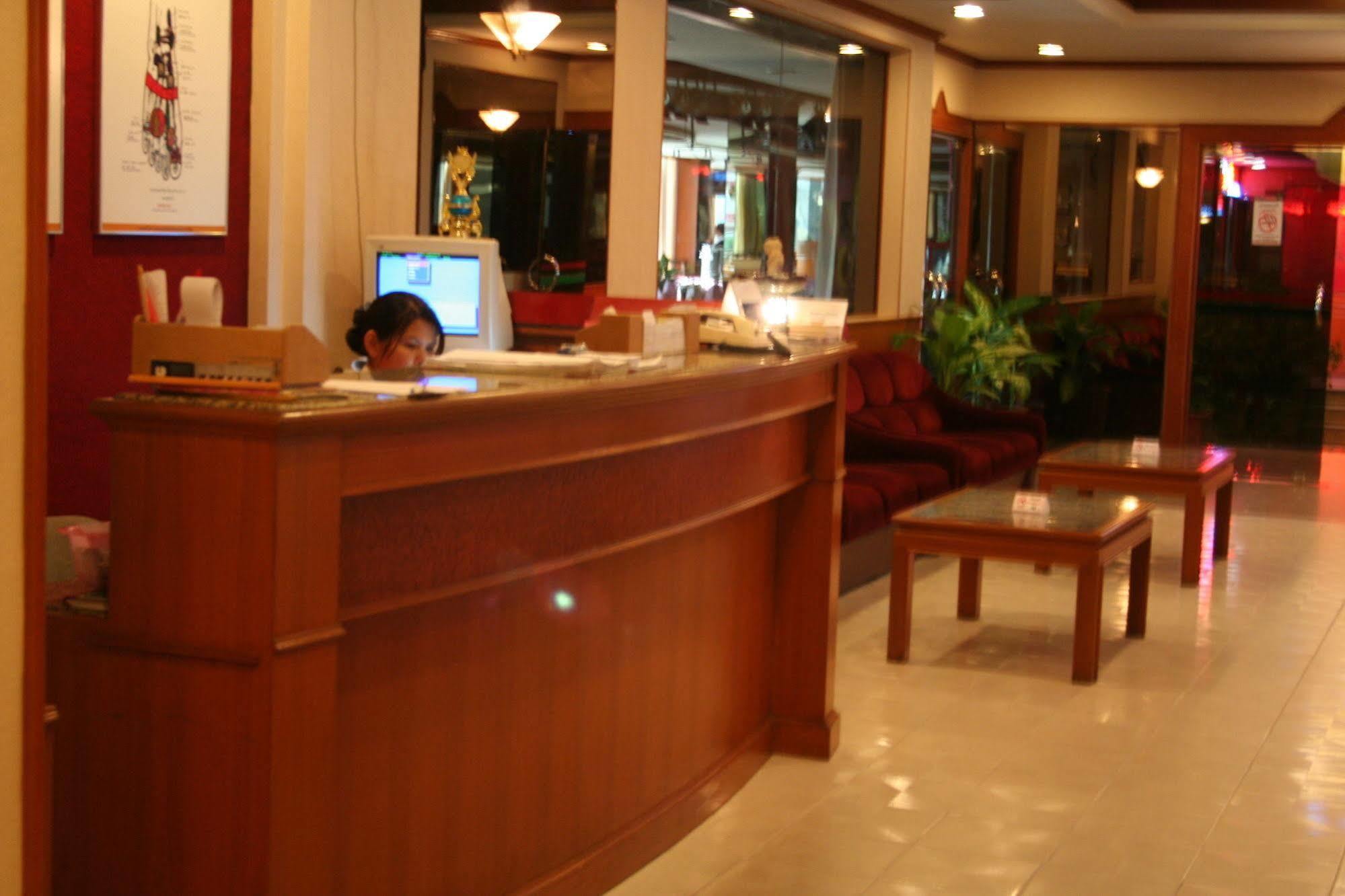 Hatyai 3*