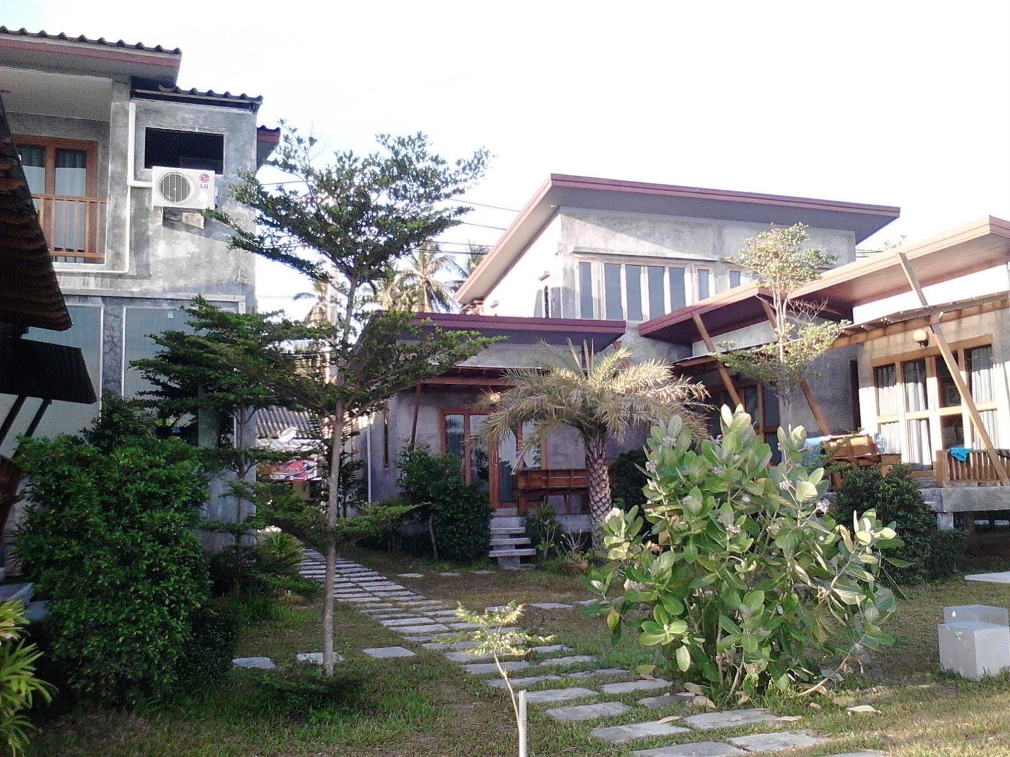 Phangan Palm & Restaurant Resort