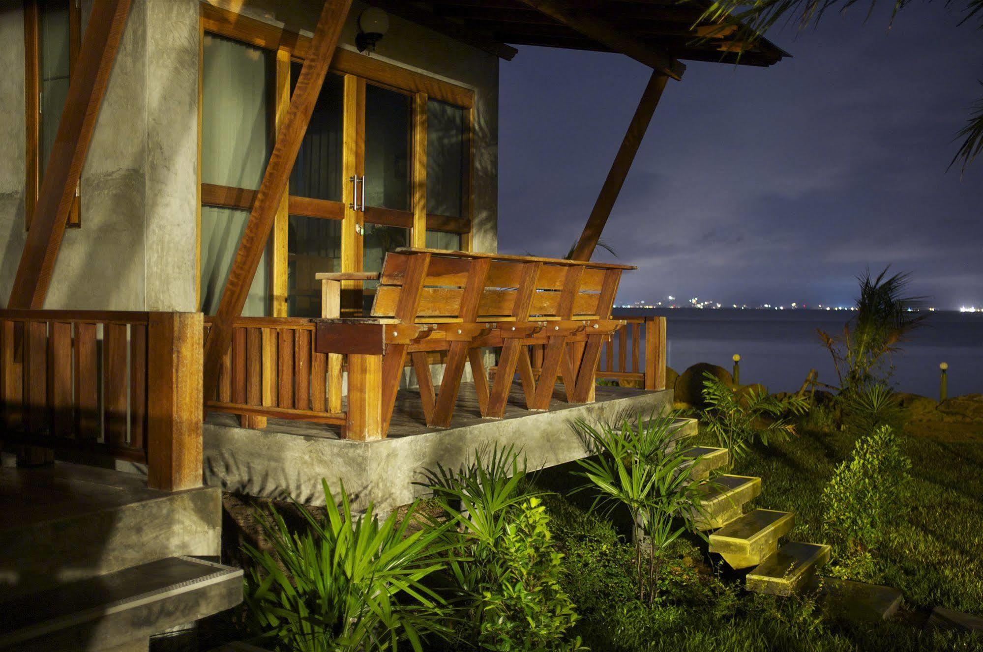 Phangan Palm & Restaurant Resort 3*