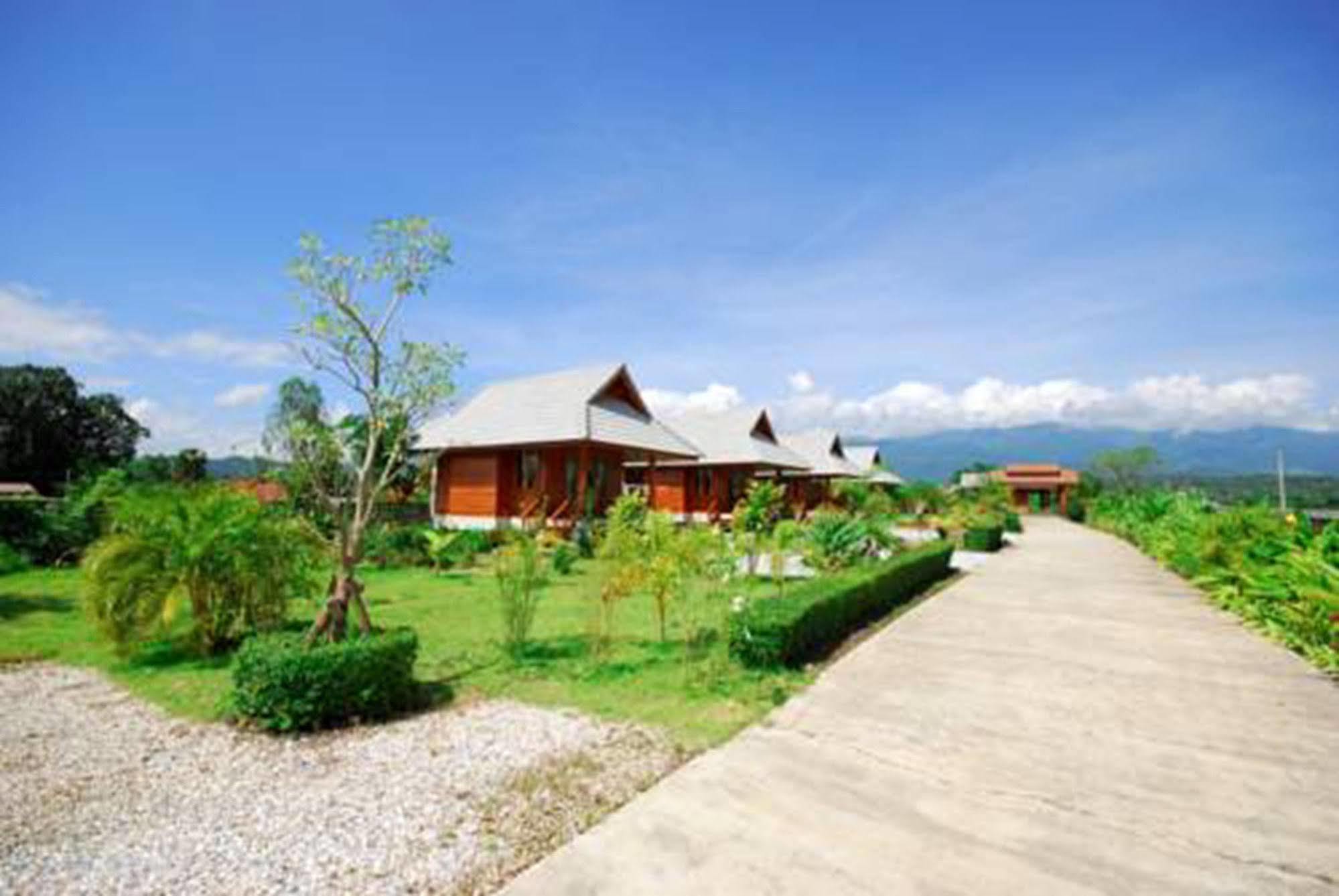 Blue Sky Hotel