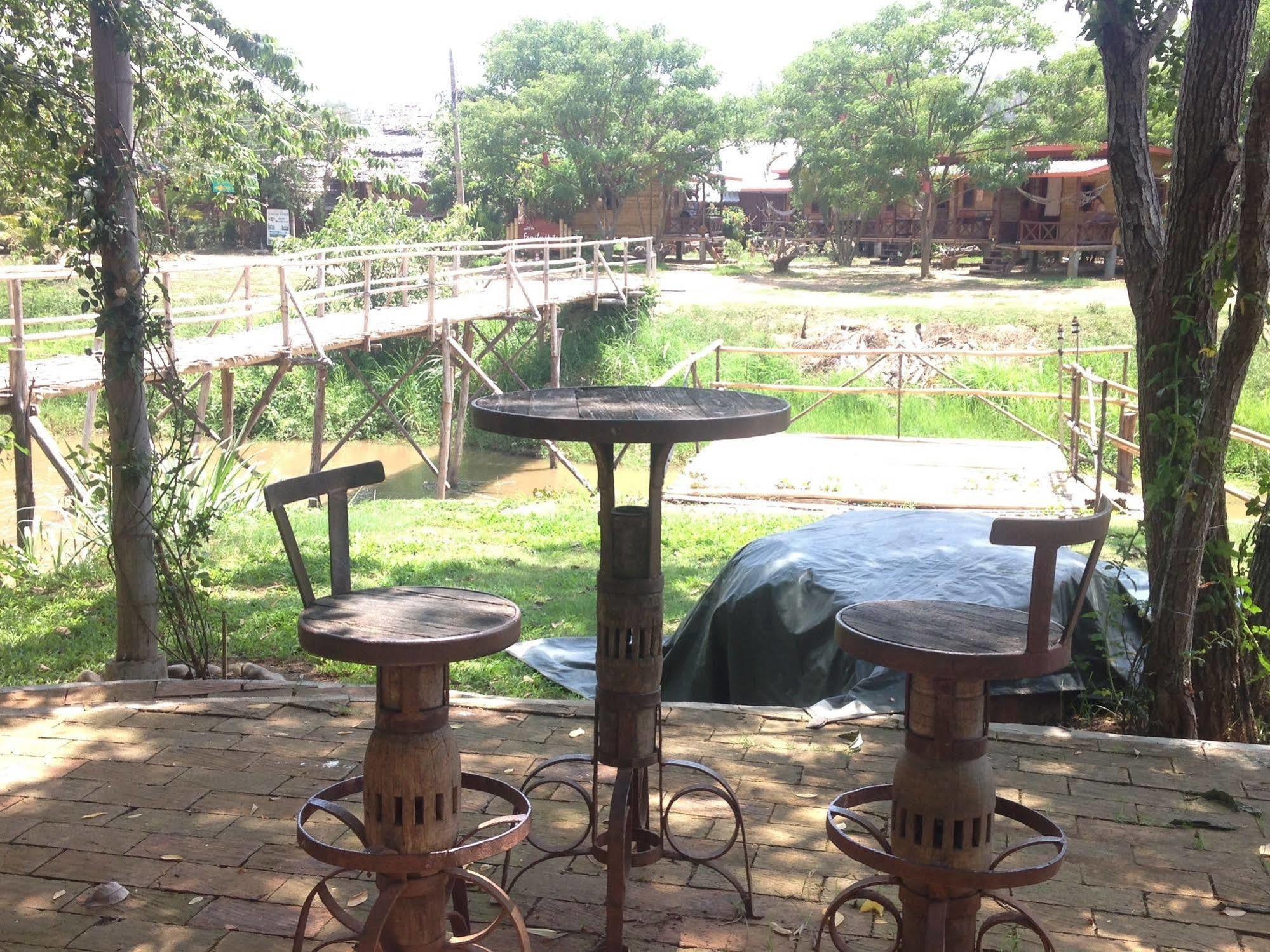 River Corner Pai