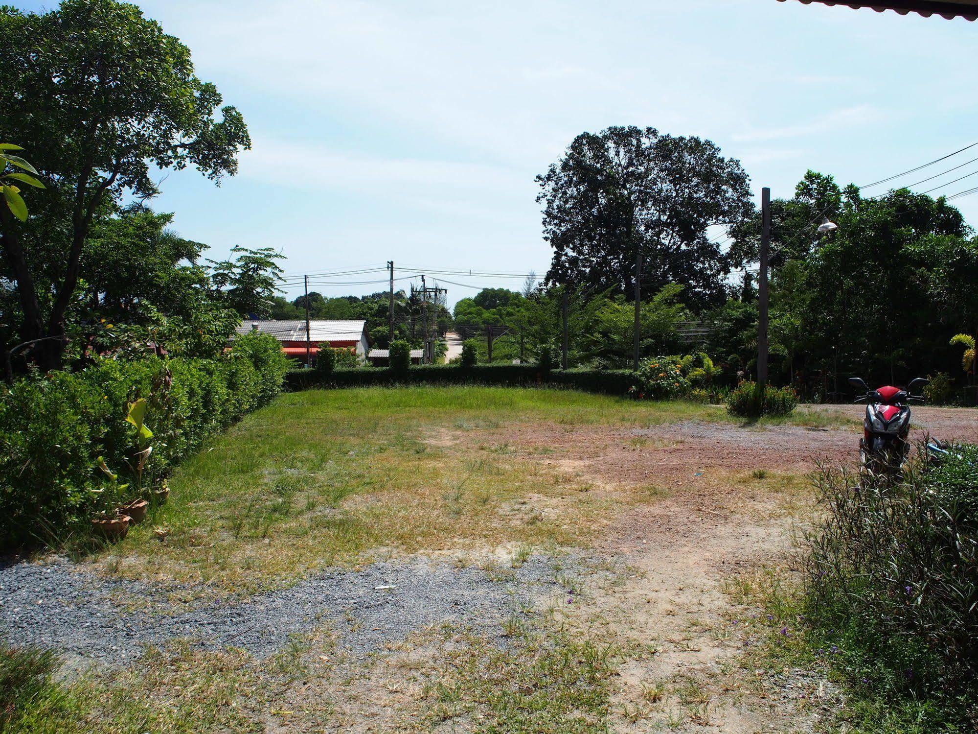 Lanta Happy Hill Resort