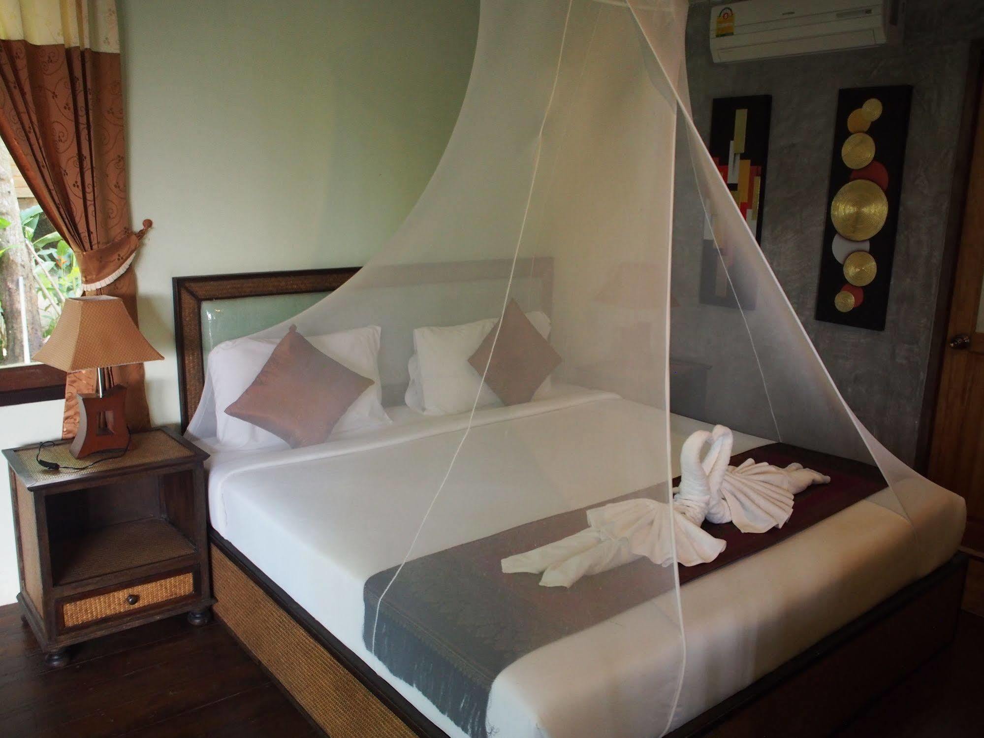 Resort Lanta Happy Hill