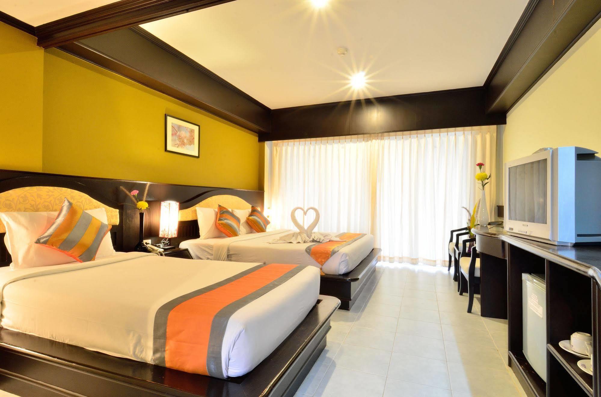 Samui First House 3* Chaweng (Koh Samui)