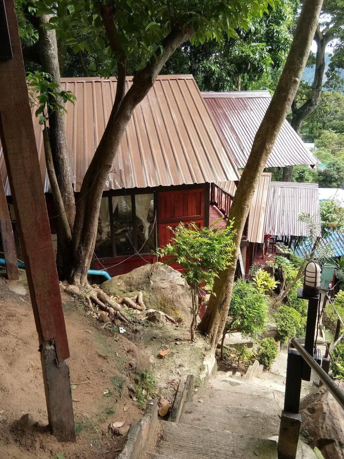 Hill Resort Phi Phi Don