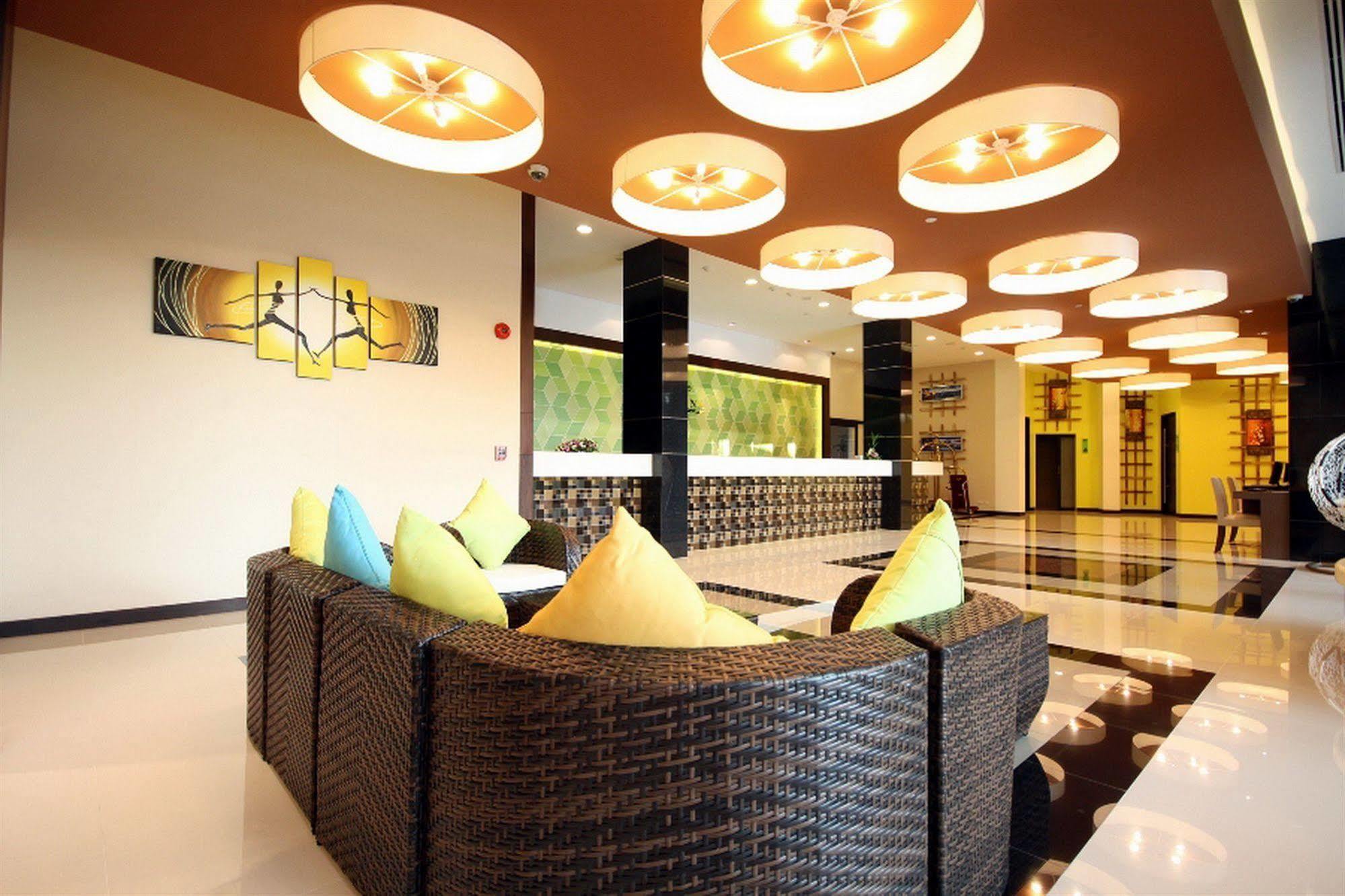 Lakkhana Poolside 4* Pattaya