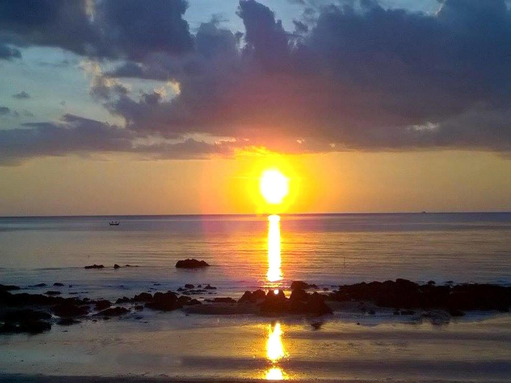 Lanta Bee Garden Sha Extra Koh Lanta