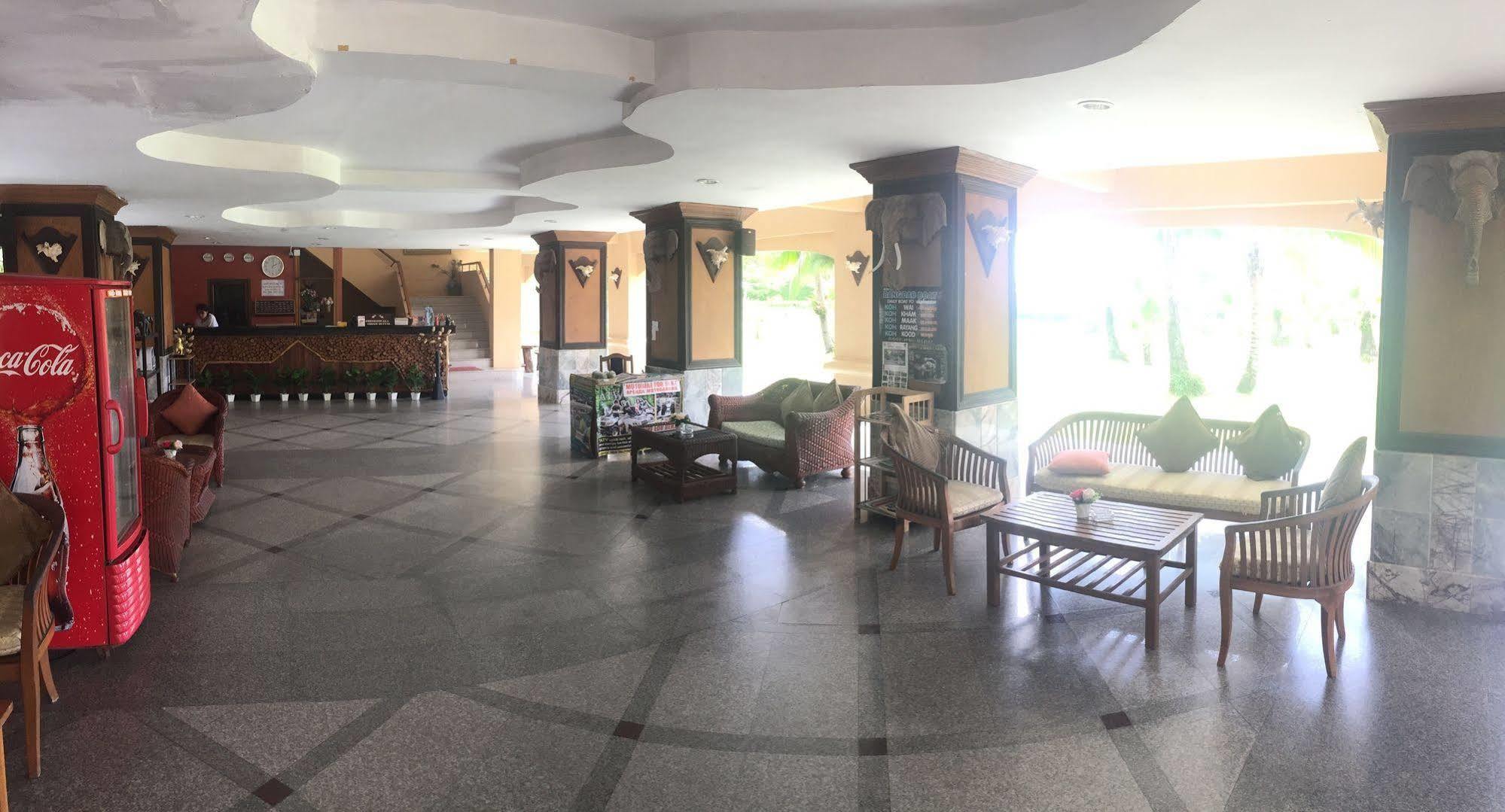 Chang Park Resort 3*