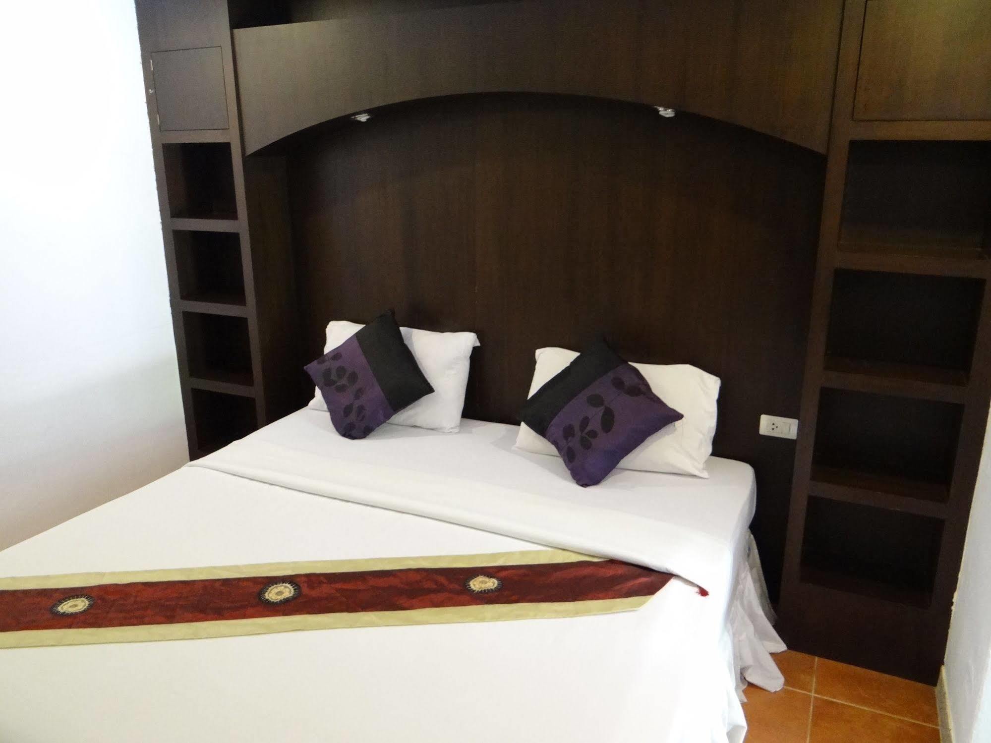 Porterhouse Beach Hotel Hotel 3*
