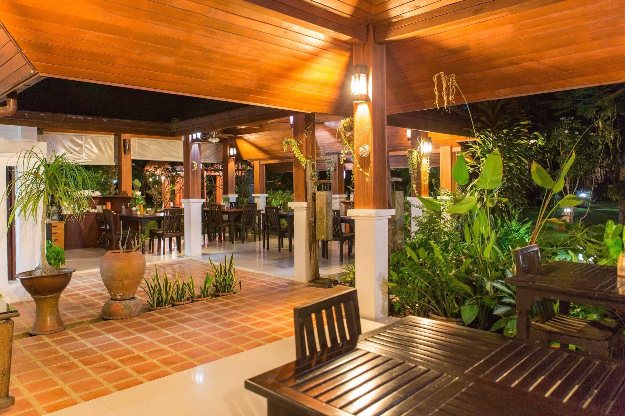 Easy Time Resort