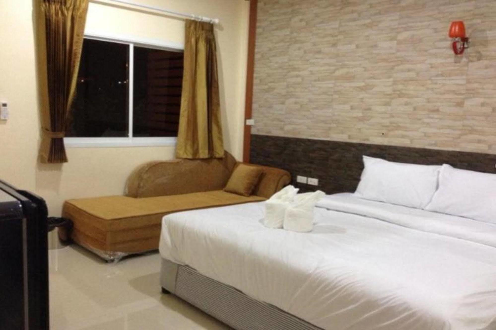 Leelawadee 3 Hotel