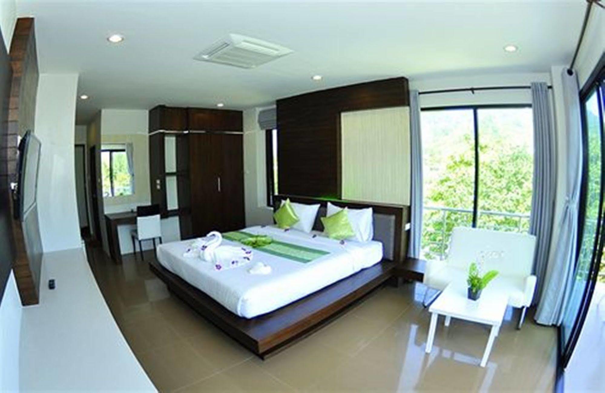Hotel Ton Sai Tropical Island Phi Phi Don