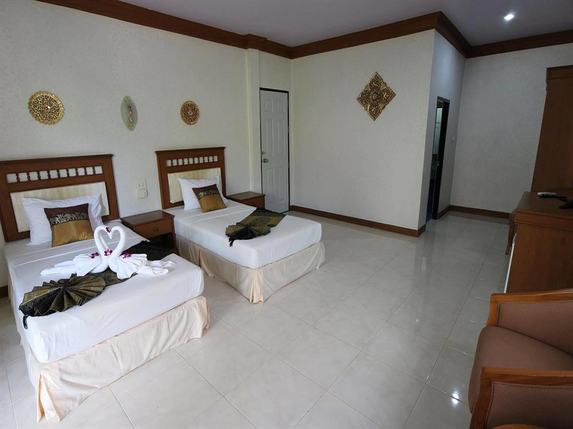 Hotel Lanta 3*