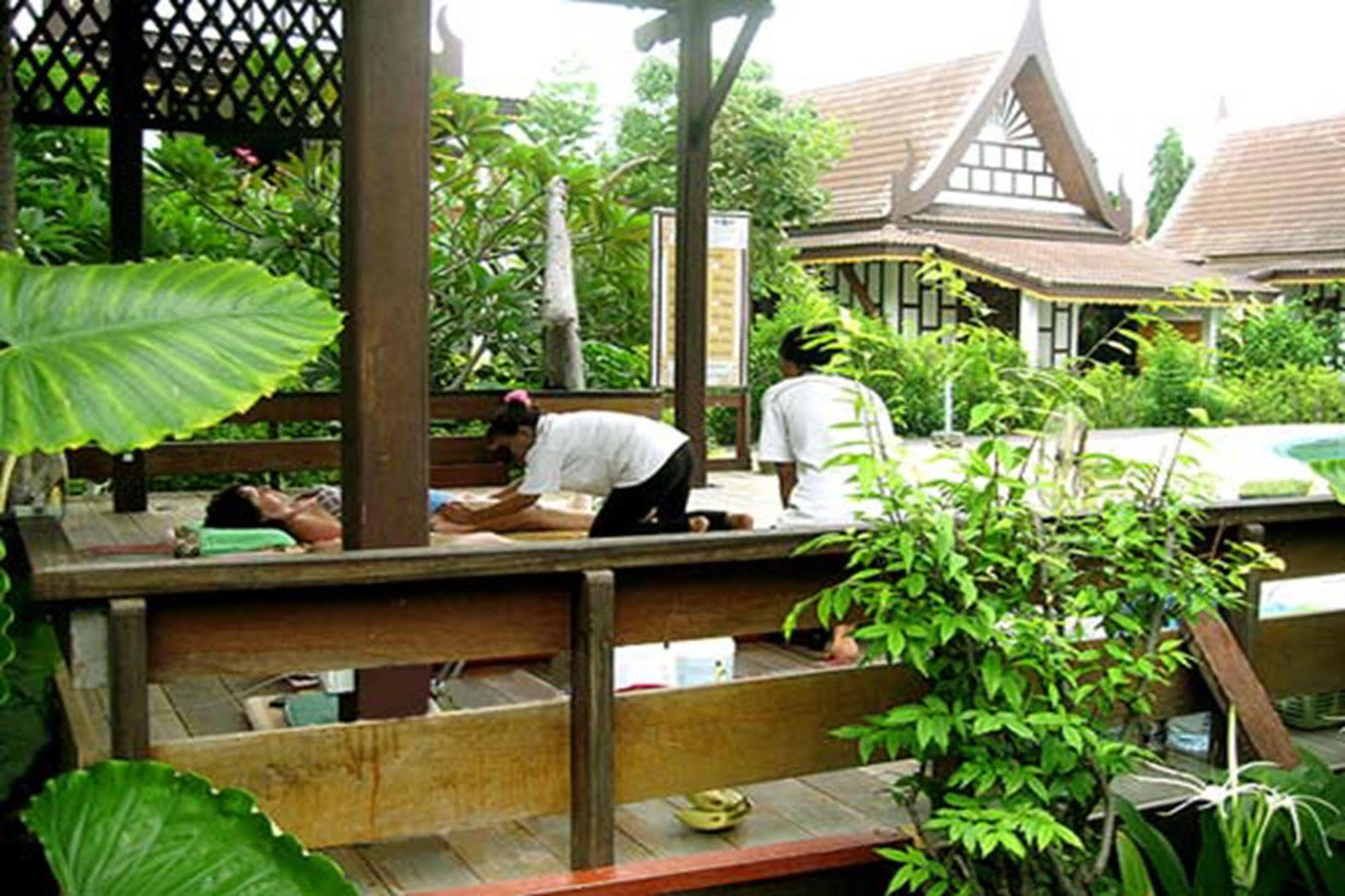 Thai Ayodhya And Resort Lamai Beach (Koh Samui)