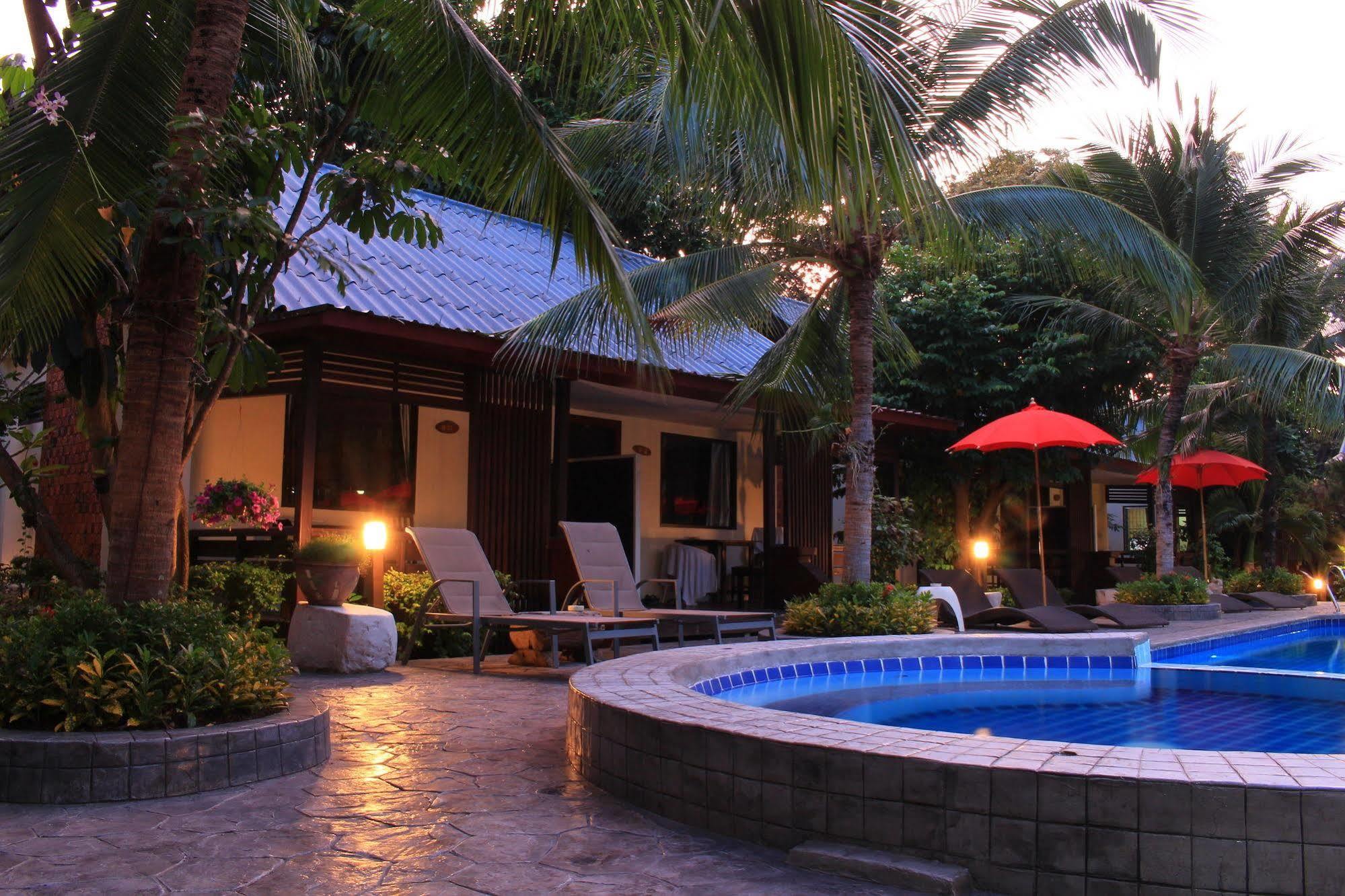 The Garden 3*