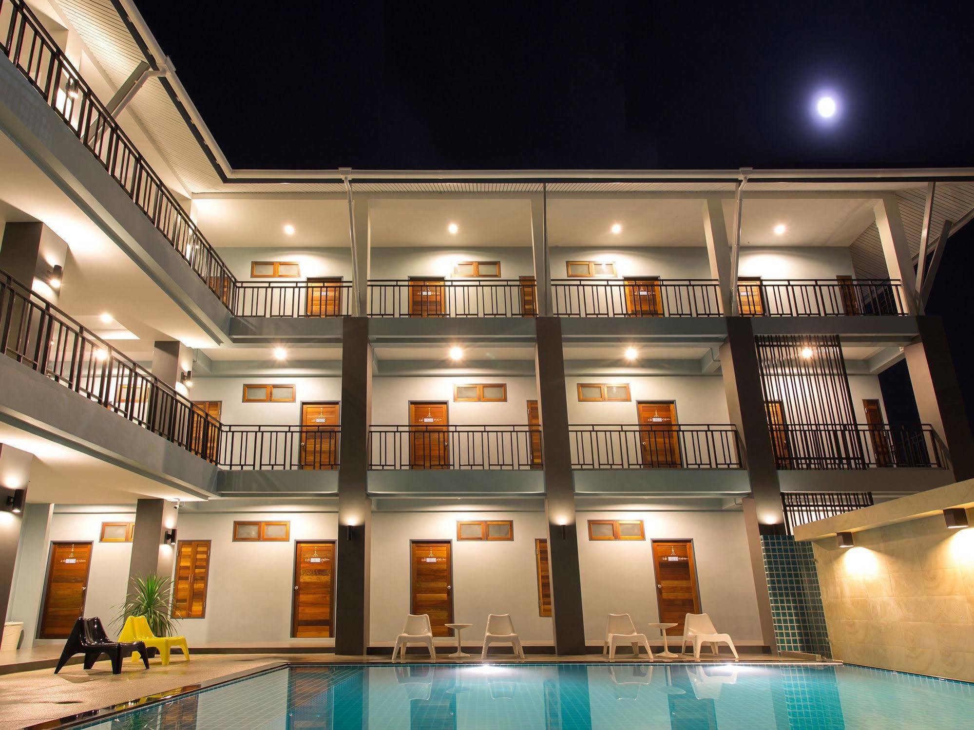 Hotel Ruk Cozy 2*
