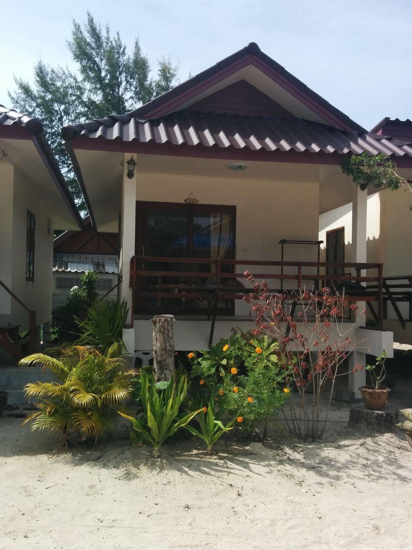 Hotel The