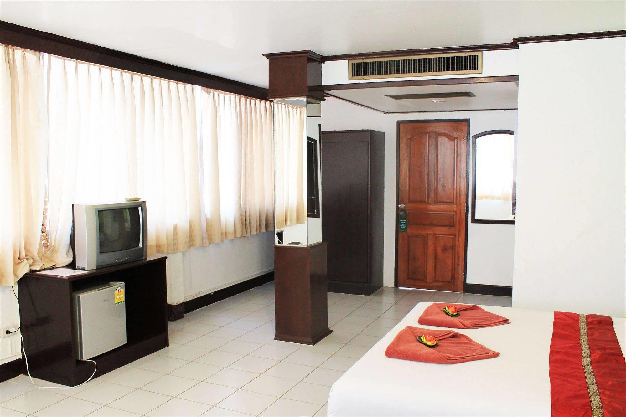 Hotel Thai Orange Sea Sun 3*