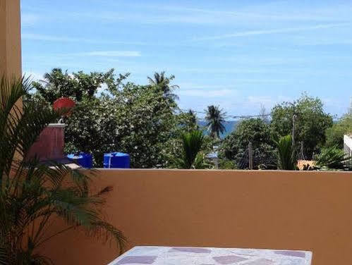 Amonrada House Hostel