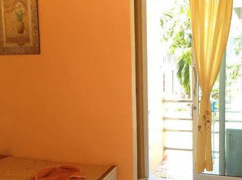 Amonrada House Hostel Koh Tao