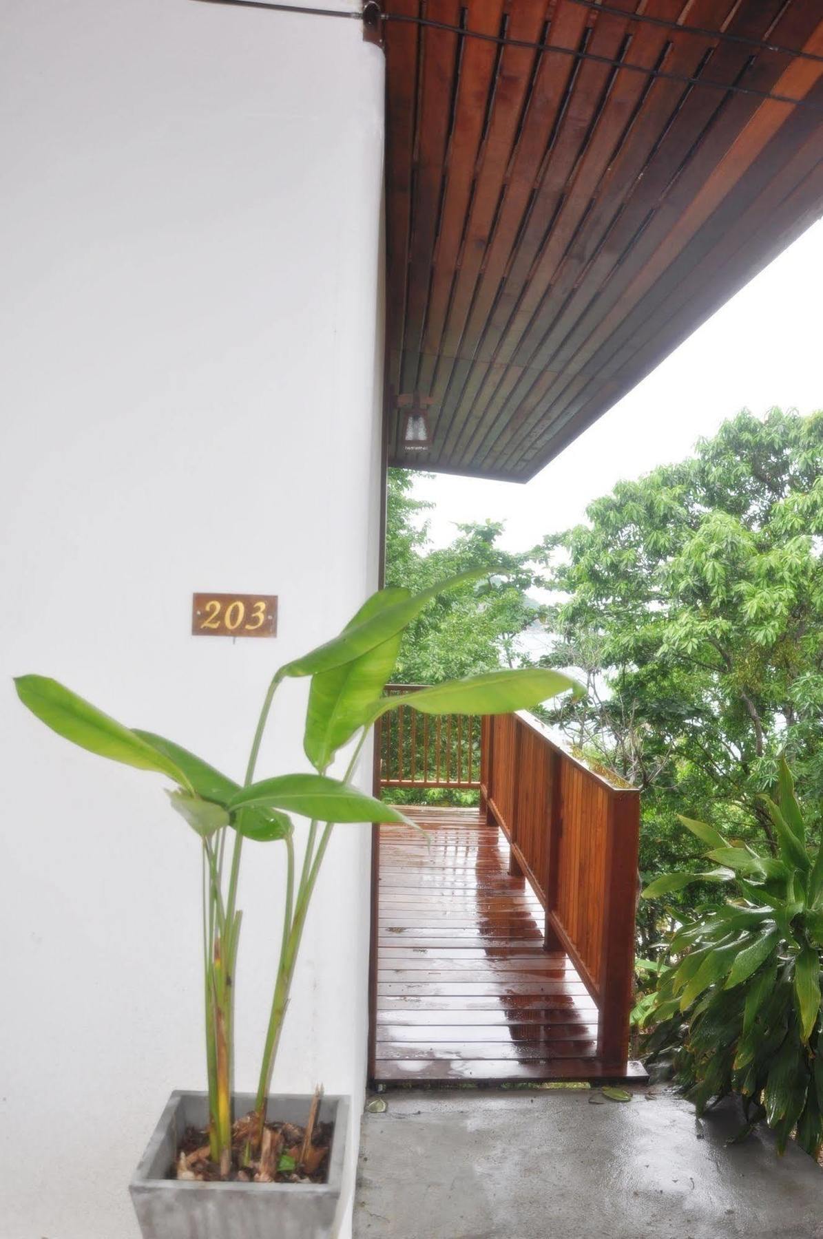Resort Amaresa & Sky Bar - Experience Nature Haad Rin