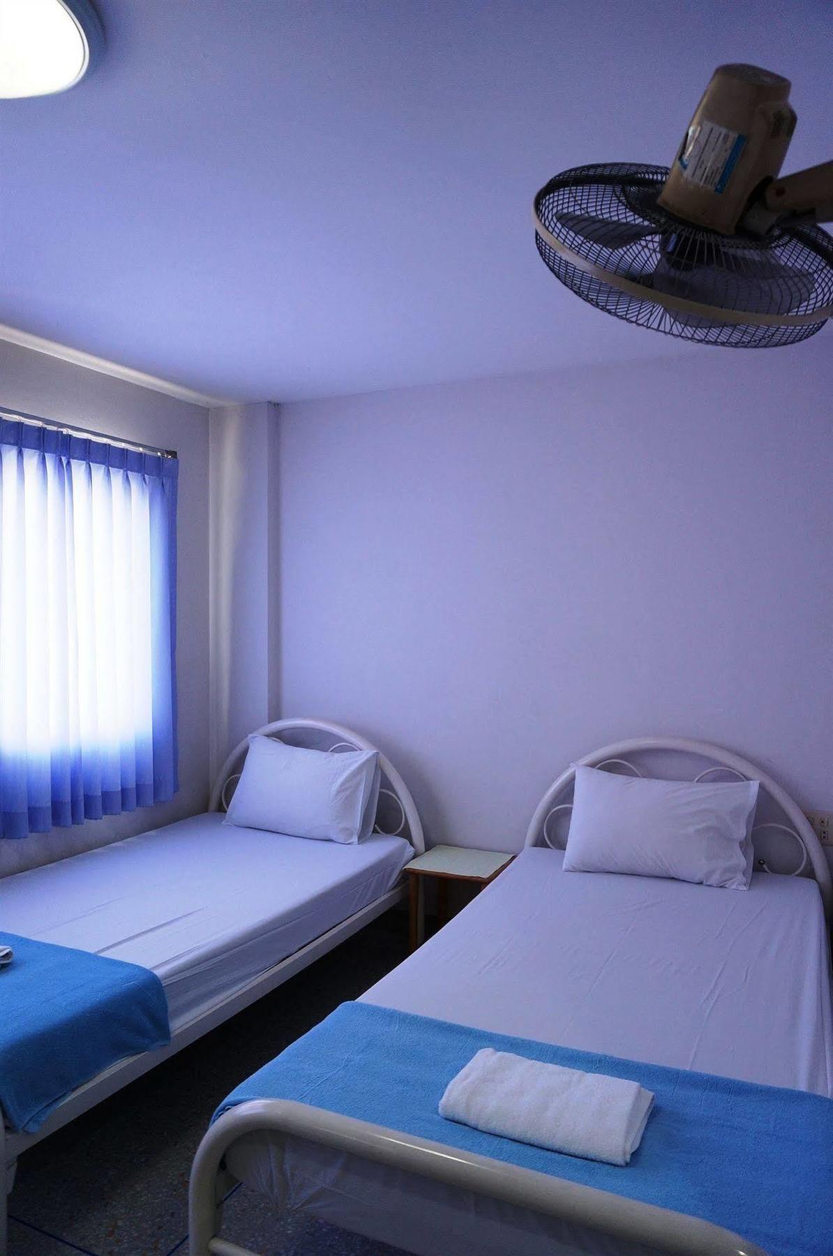 Thasanee Hotel HHQ