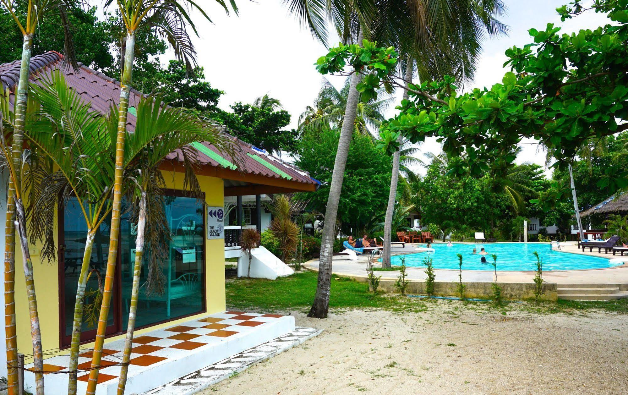 Hotel The Village 2*