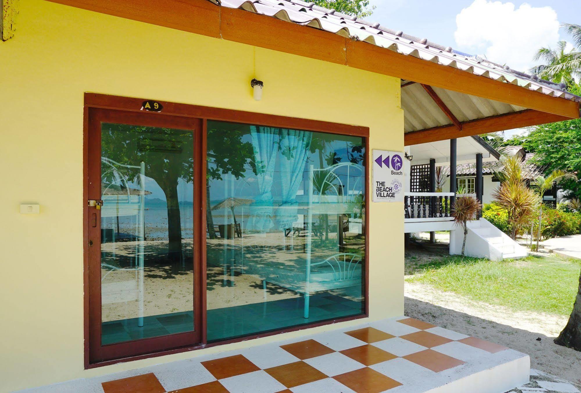Hotel The Village