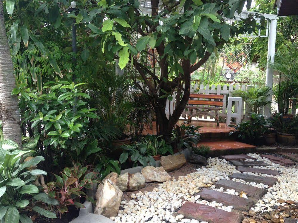 Angel Pool Villa