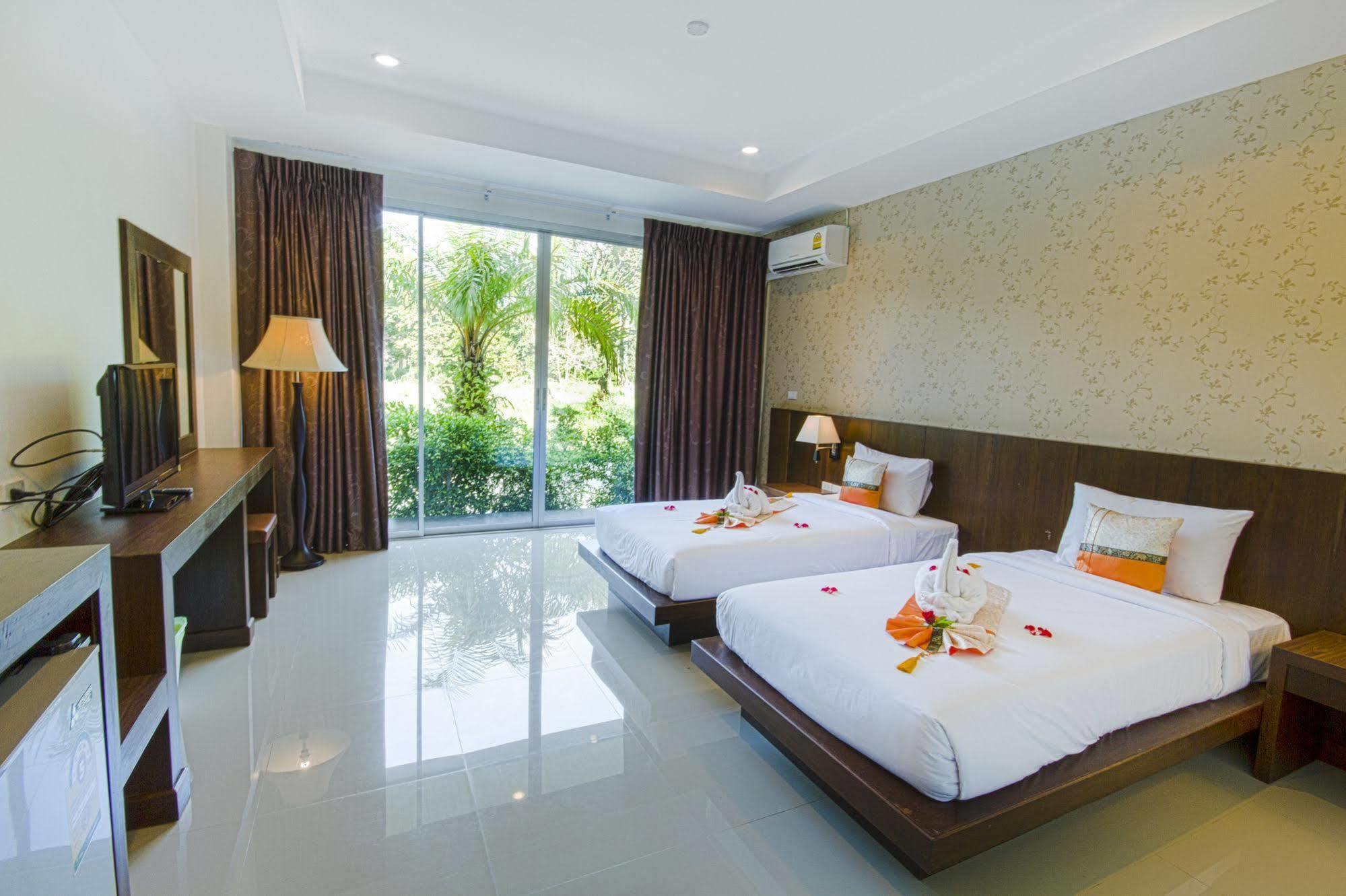 Hotel The Pano & Ao Nang