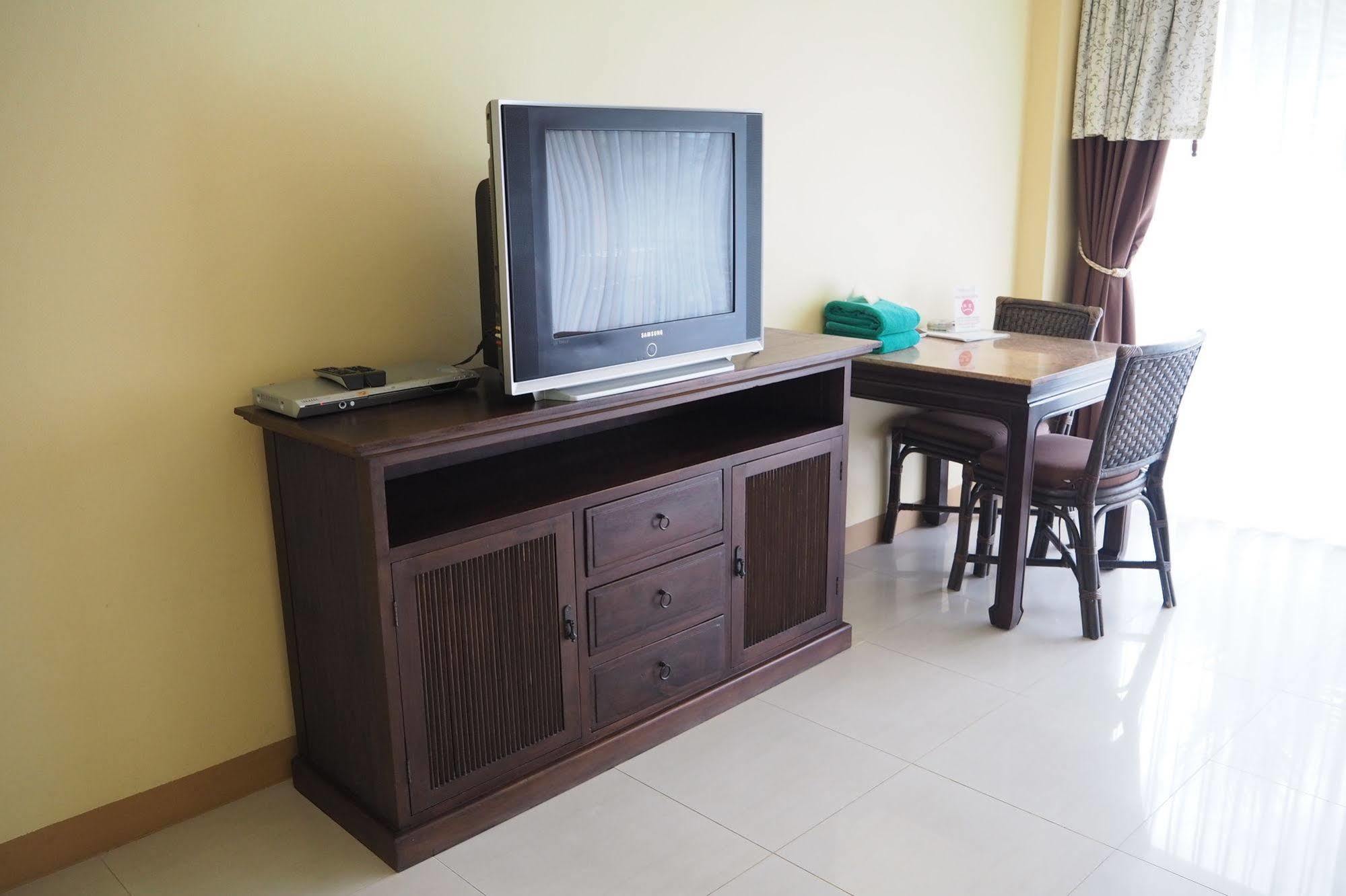 Hotel Thongbura