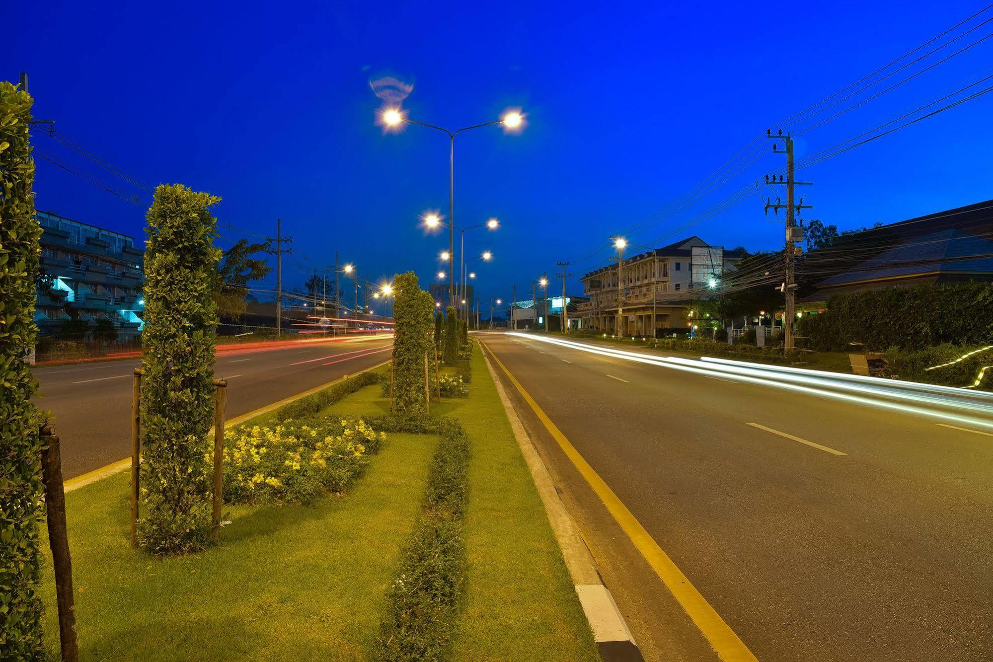 Season Palace Huahin 3* Cha-Am
