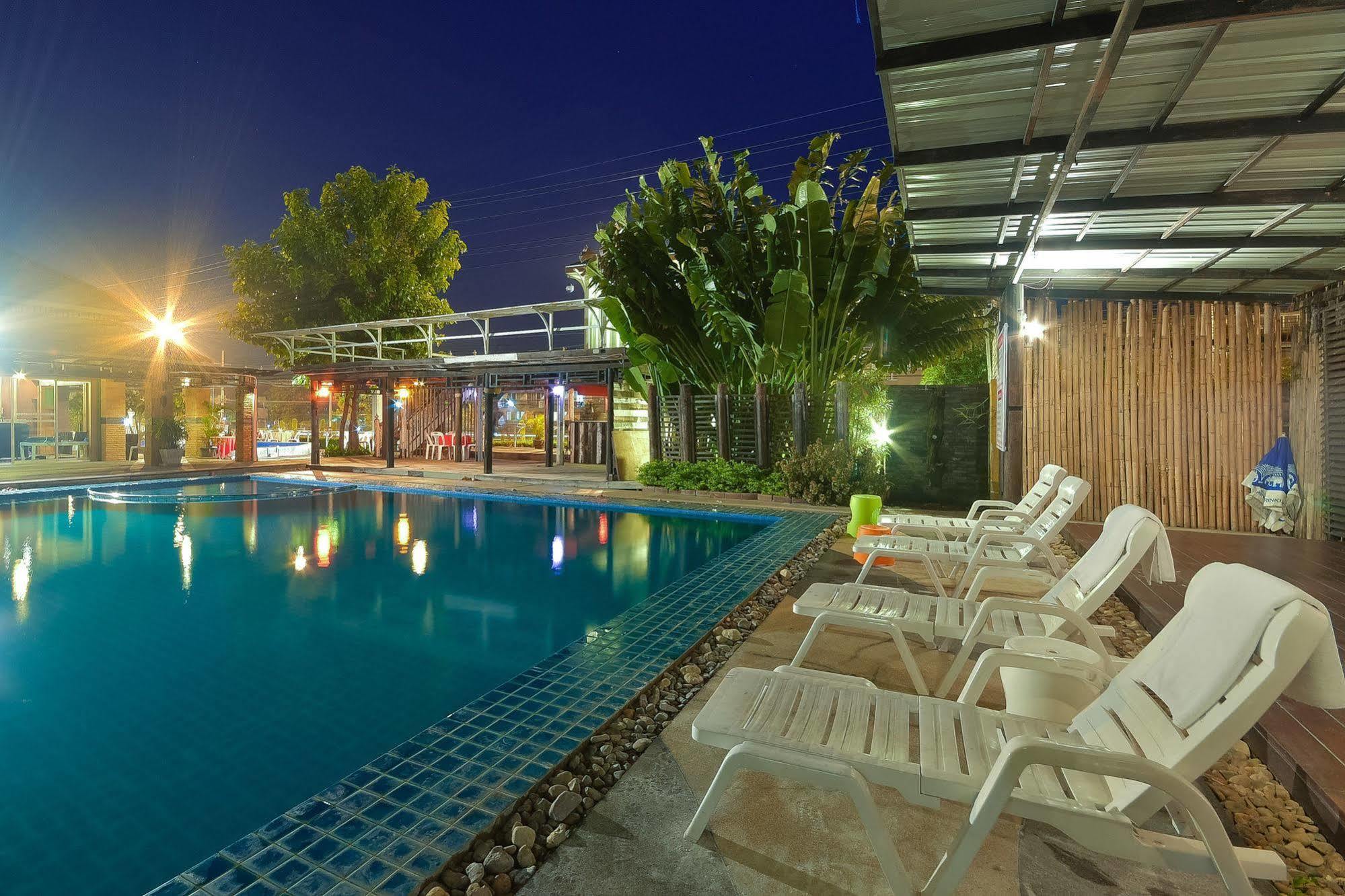 Hotel Season Palace Huahin