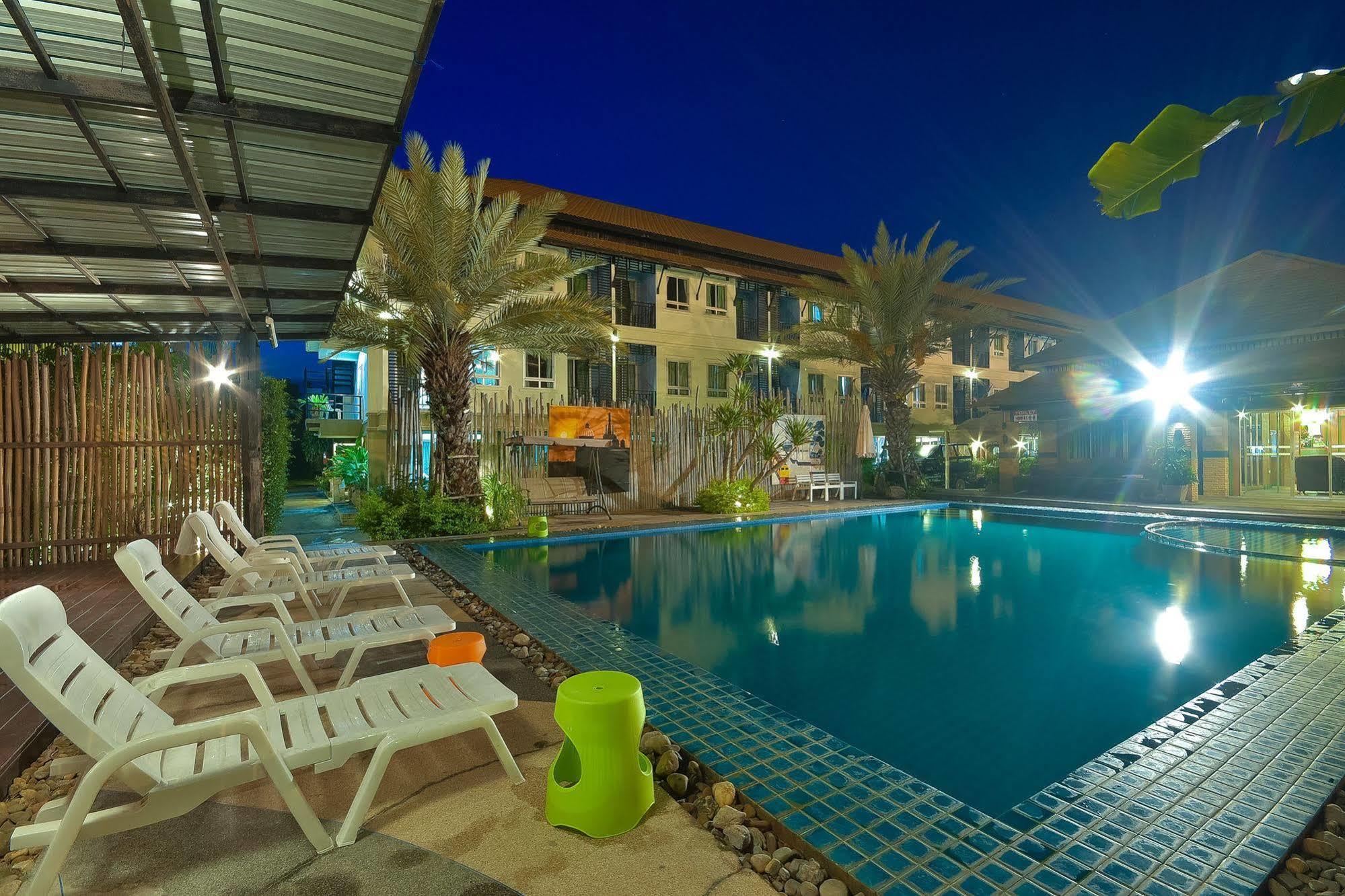 Season Palace Huahin Hotel