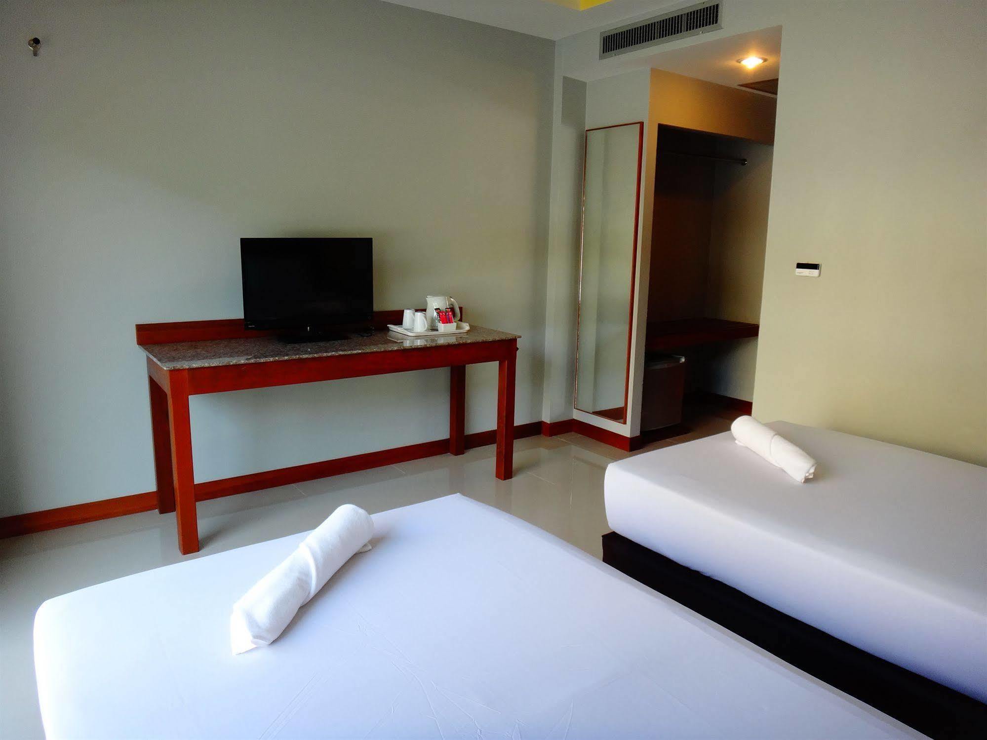 Phangan Pearl Haad Rin