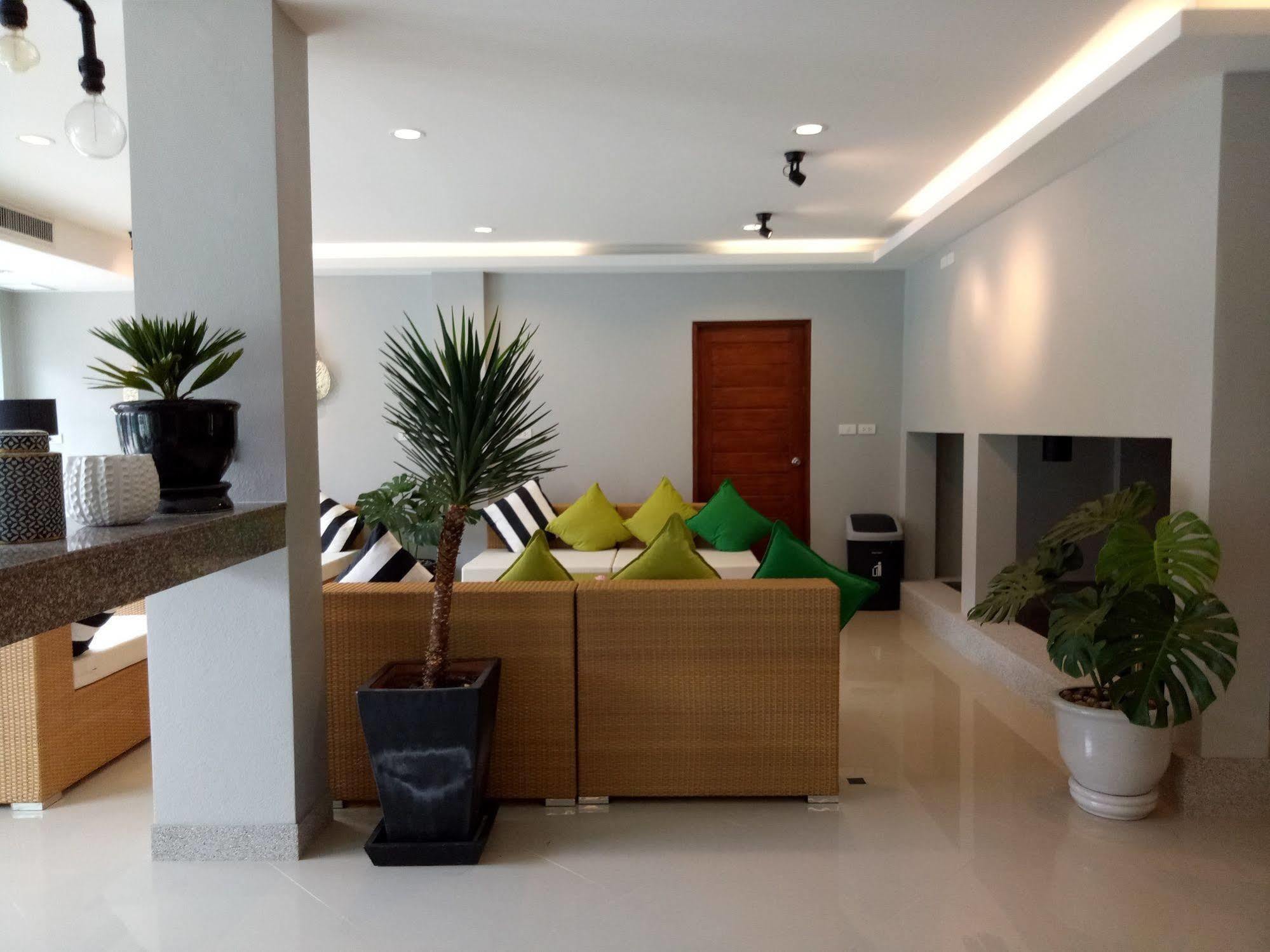 Phangan Pearl Hostel *