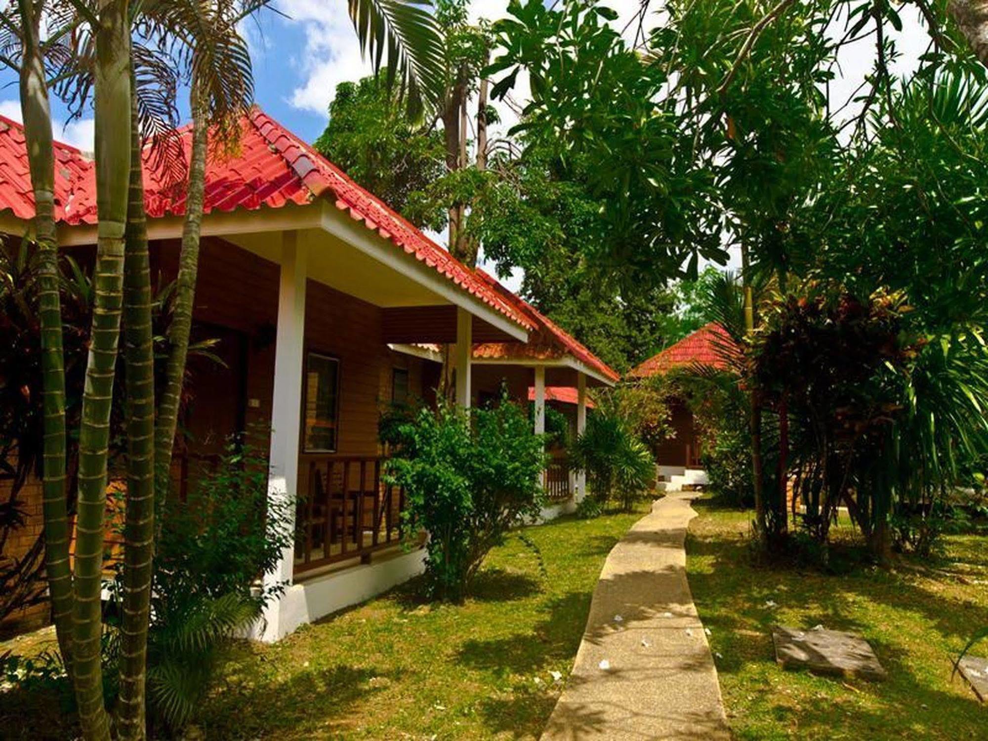 Krathom Khaolak 3* Khao Lak