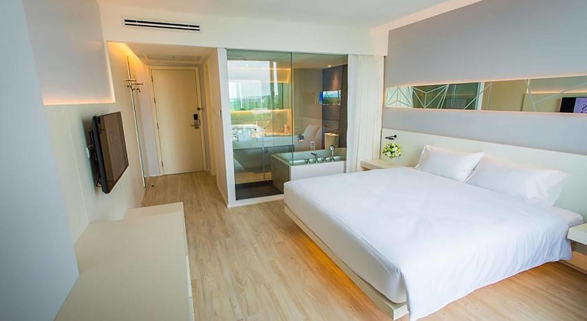 Crystal Yai 4* Hat Yai