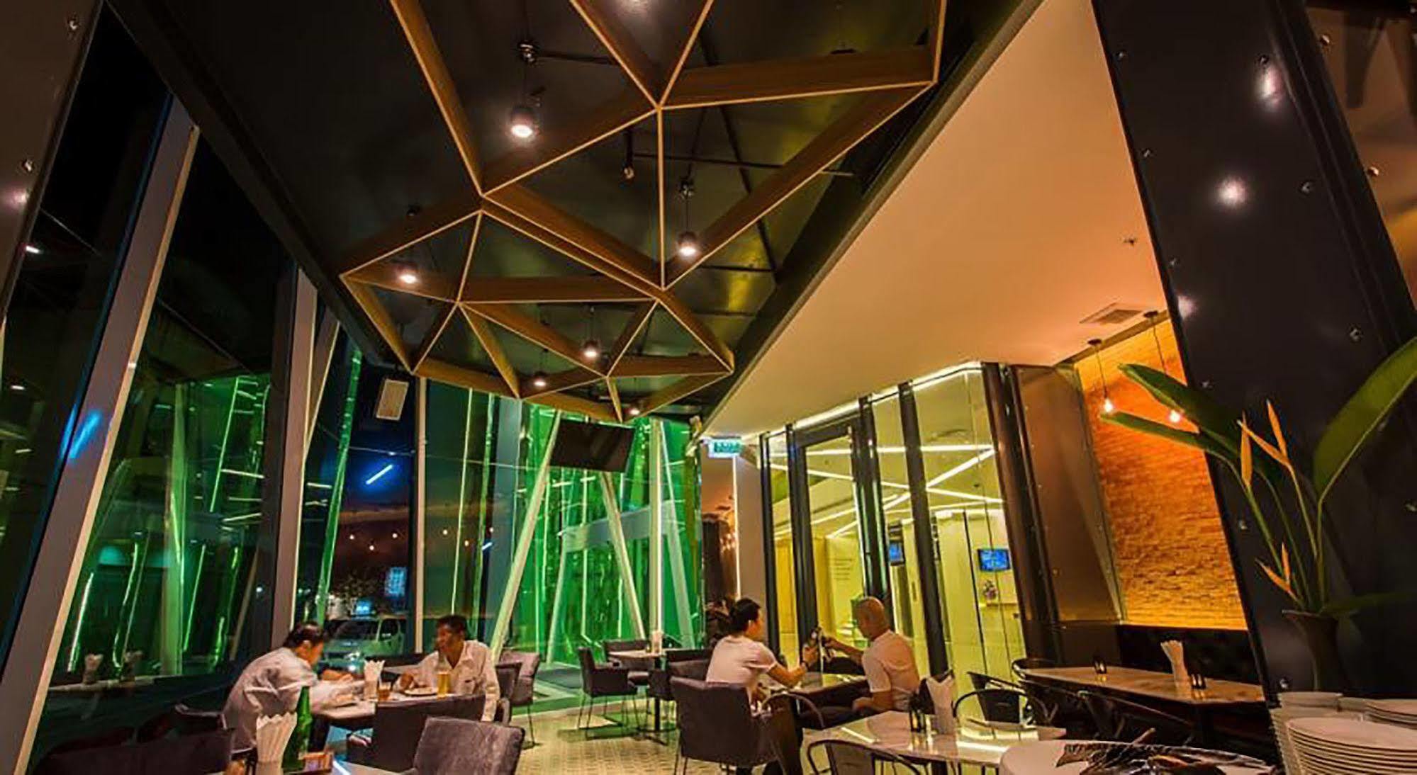 Crystal Yai 4* Hat Yai
