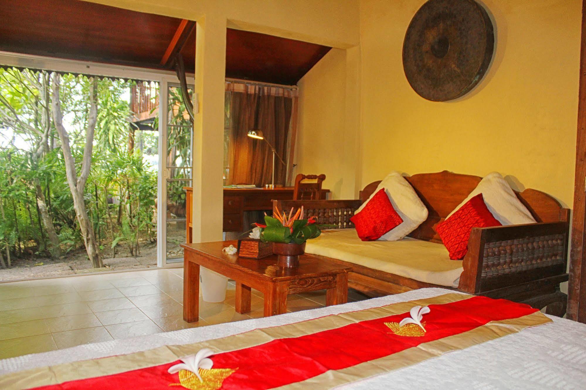 Guest house Ban Sabai Big Buddha Retreat & 3*