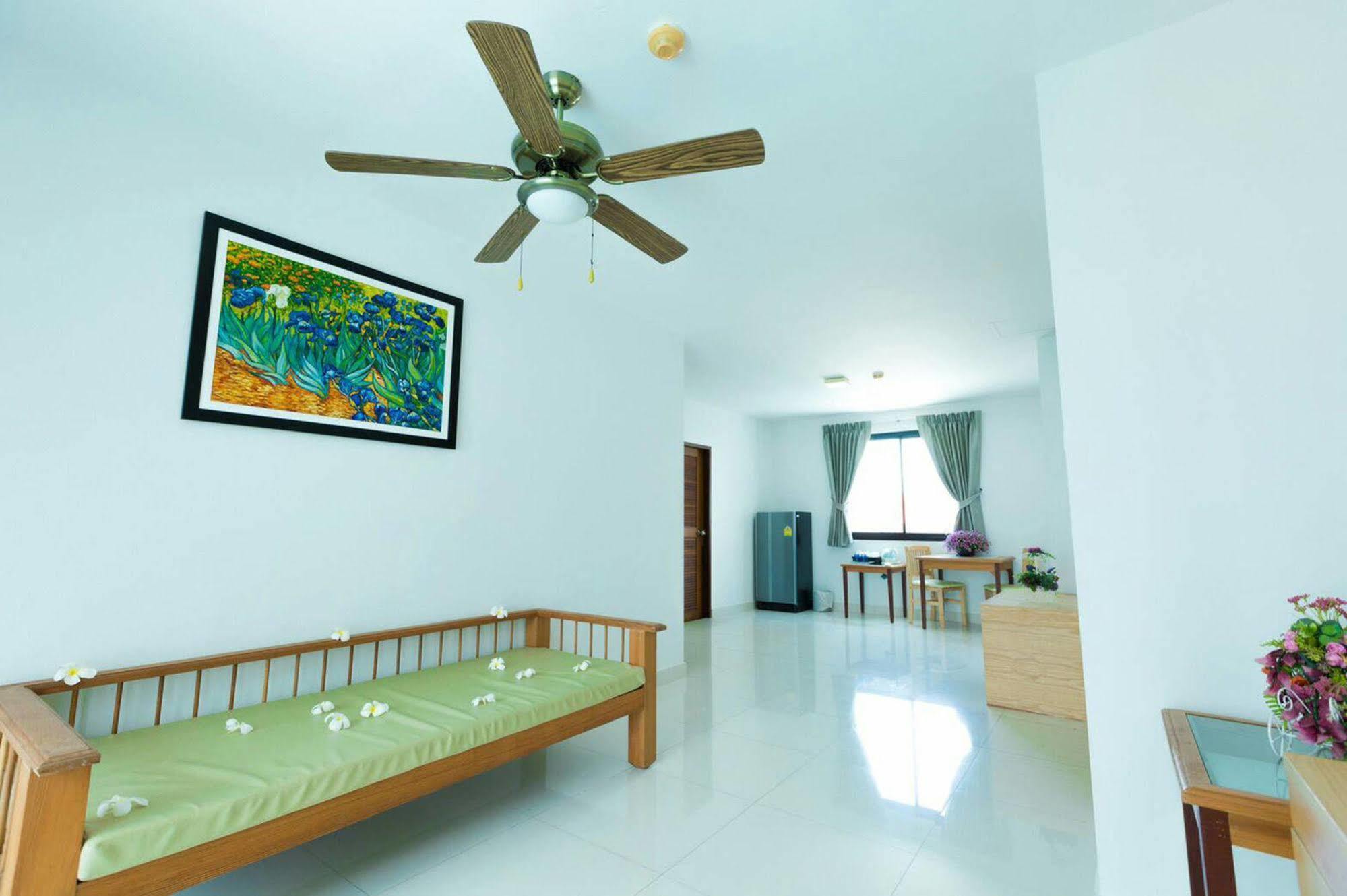 Neo 3* Jomtien Beach