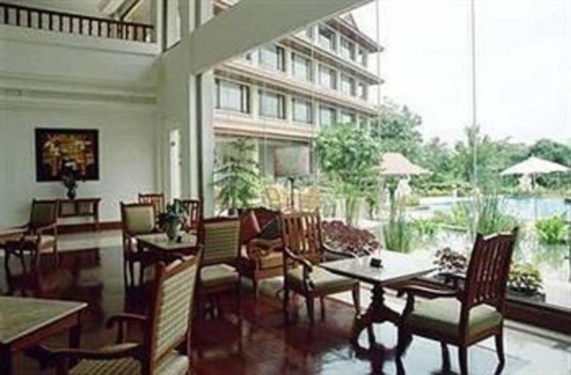 Resort The Imperial River House Resort,