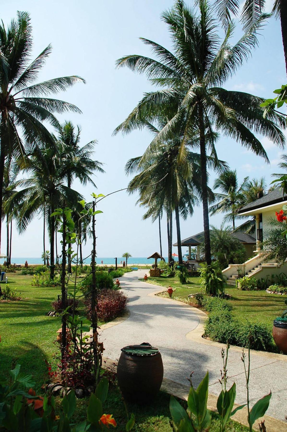 Resort Khaolak Orchid - Sha Extra 3*